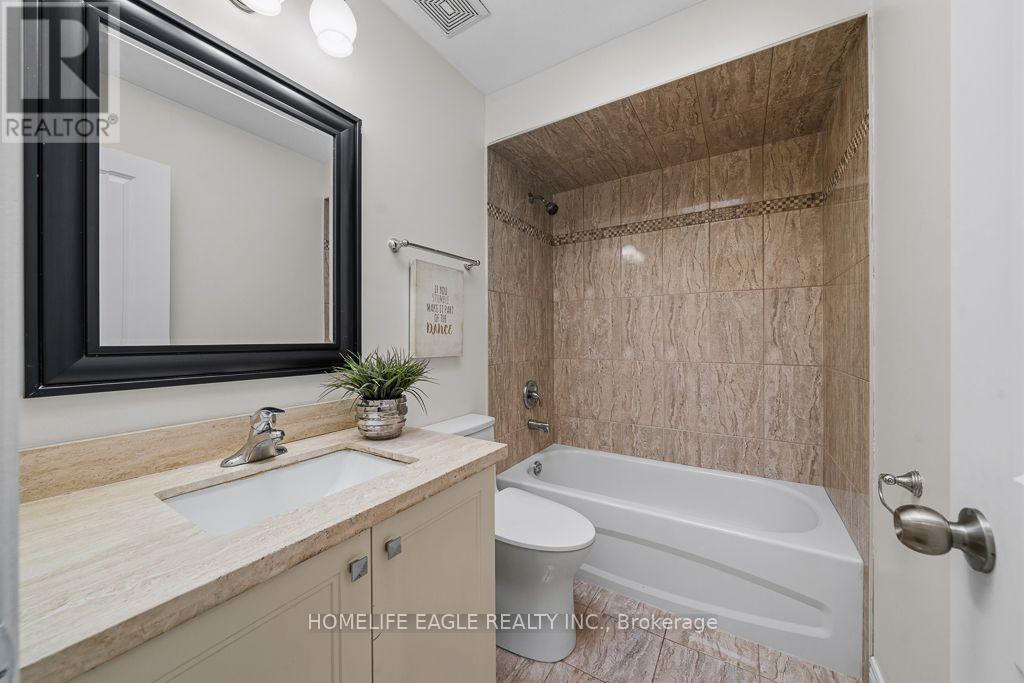 2nd Floor Bathroom - 133 Park Street, Toronto, ON