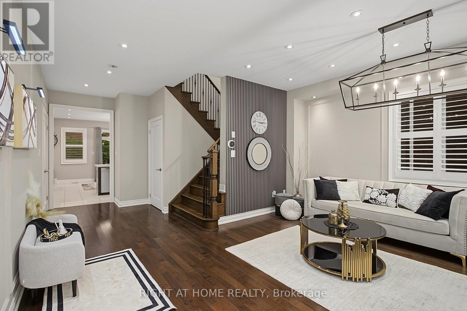3190 Southwind Road, Mississauga, ON - Indoor