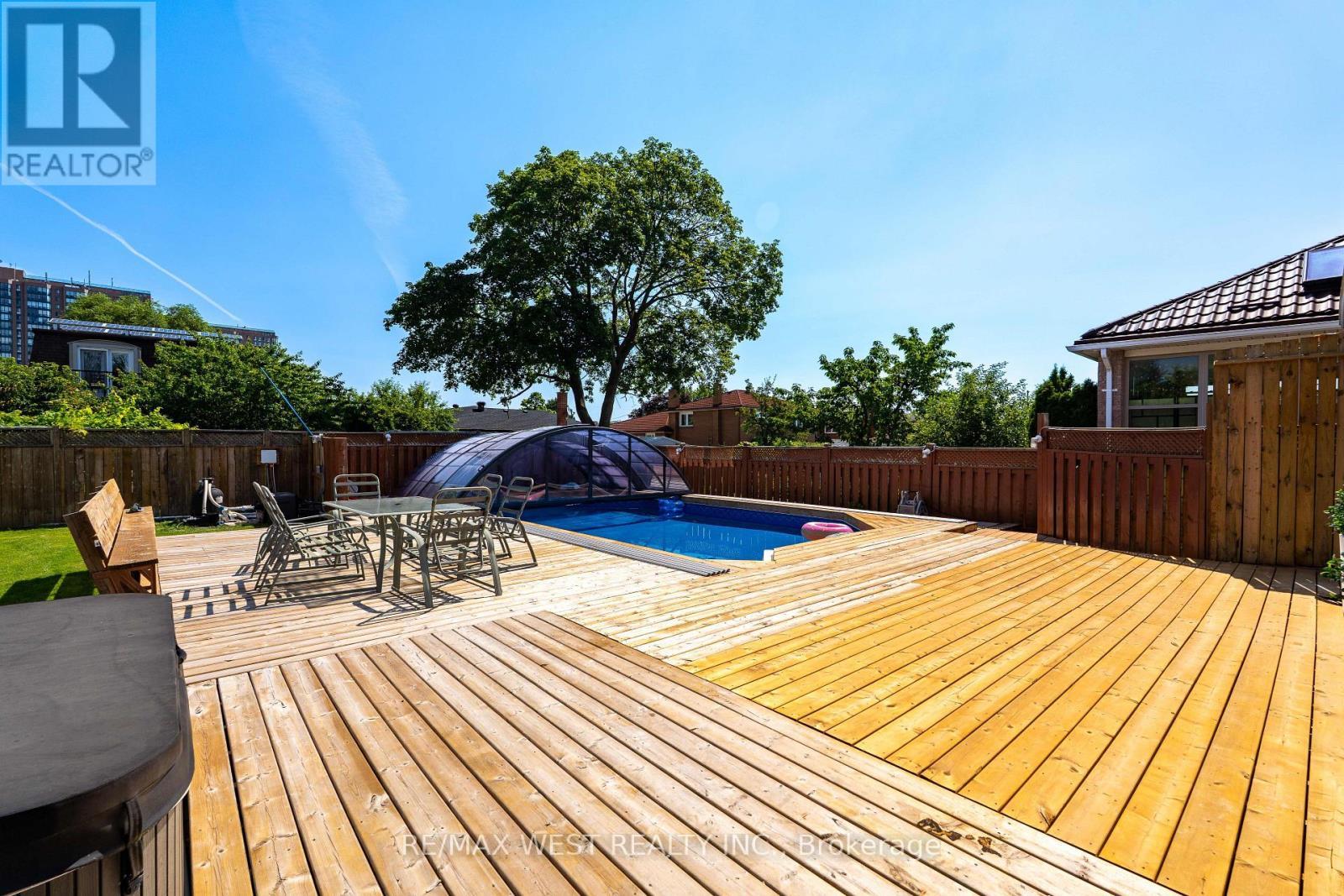 3163 Rolling Stone Court, Mississauga, ON - Outdoor With Above Ground Pool With Deck Patio Veranda