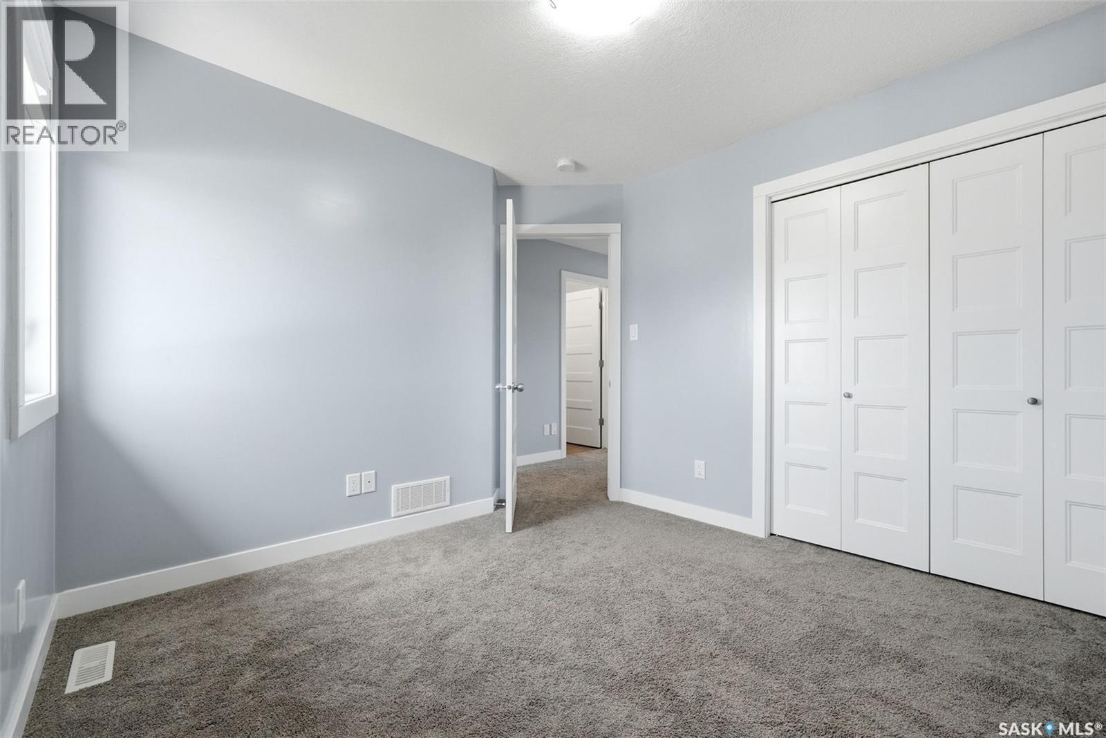 4354 Green Olive Way E, Regina, SK - Indoor Photo Showing Other Room
