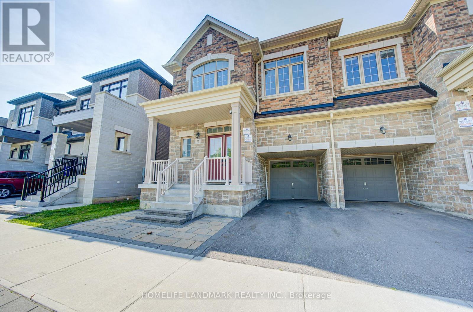 77 Mccague Avenue, Richmond Hill, ON - Outdoor With Facade