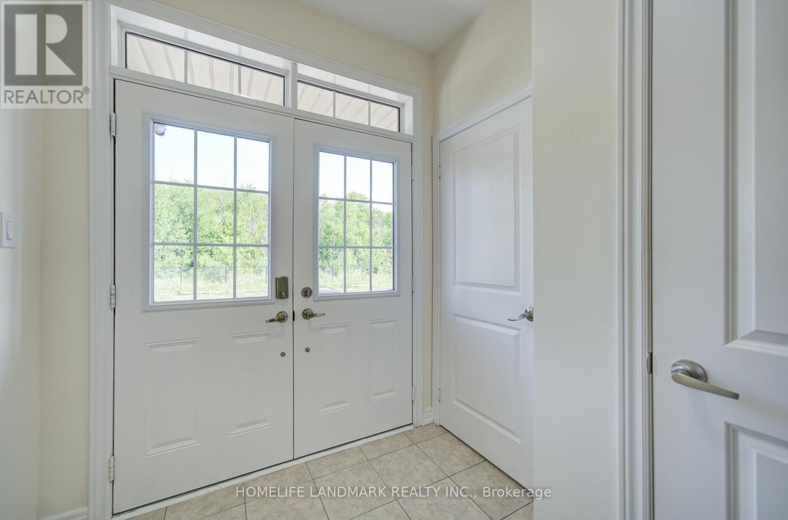 77 Mccague Avenue, Richmond Hill, ON - Indoor Photo Showing Other Room