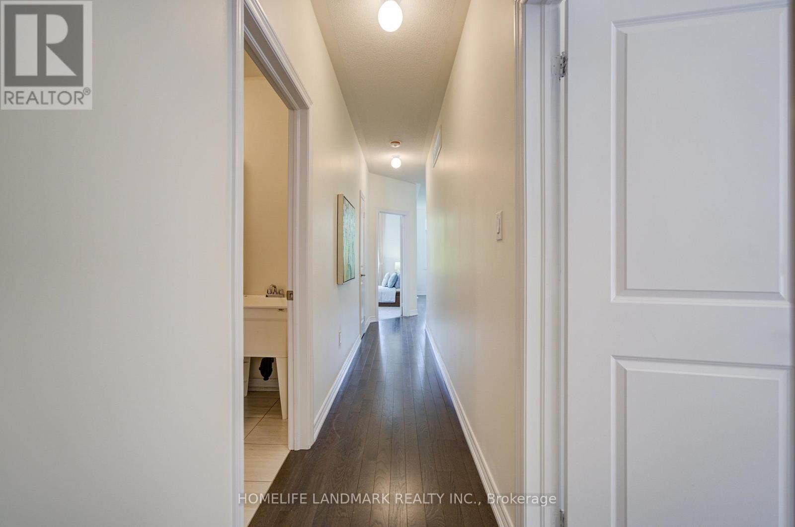 77 Mccague Avenue, Richmond Hill, ON - Indoor Photo Showing Other Room