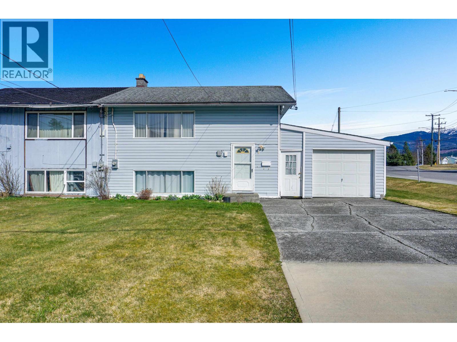 5 Grebe Street, Kitimat, BC - Outdoor