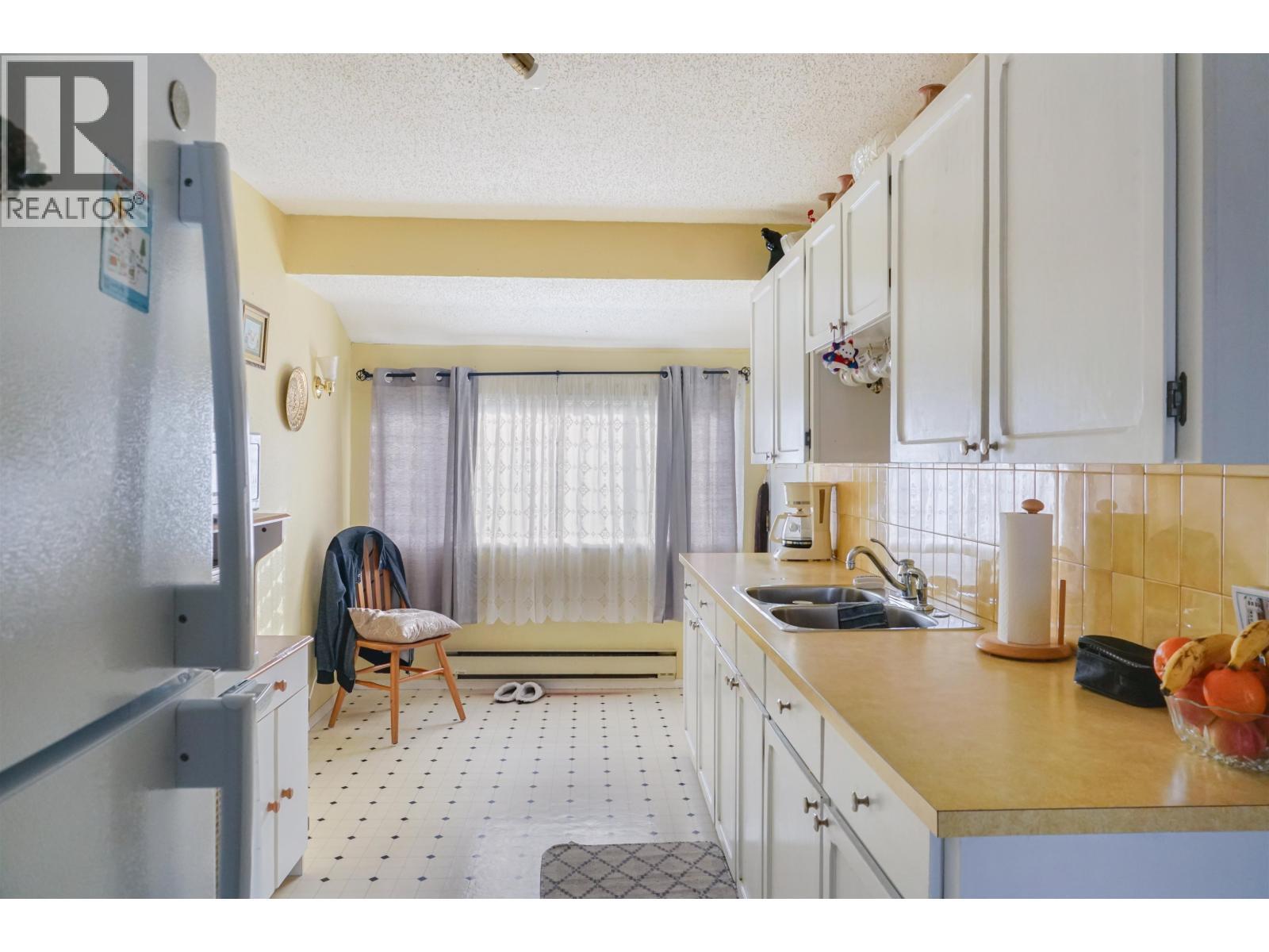 5 Grebe Street, Kitimat, BC - Indoor Photo Showing Kitchen With Double Sink