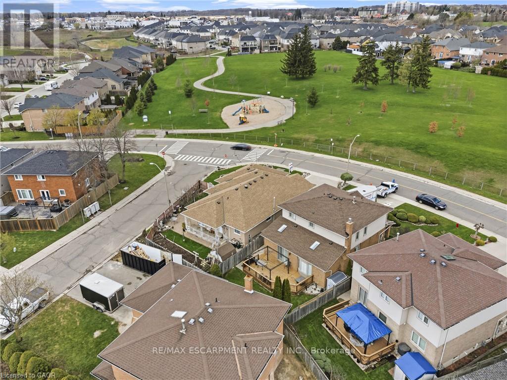 546 Dicenzo Drive, Hamilton, ON - Outdoor With View