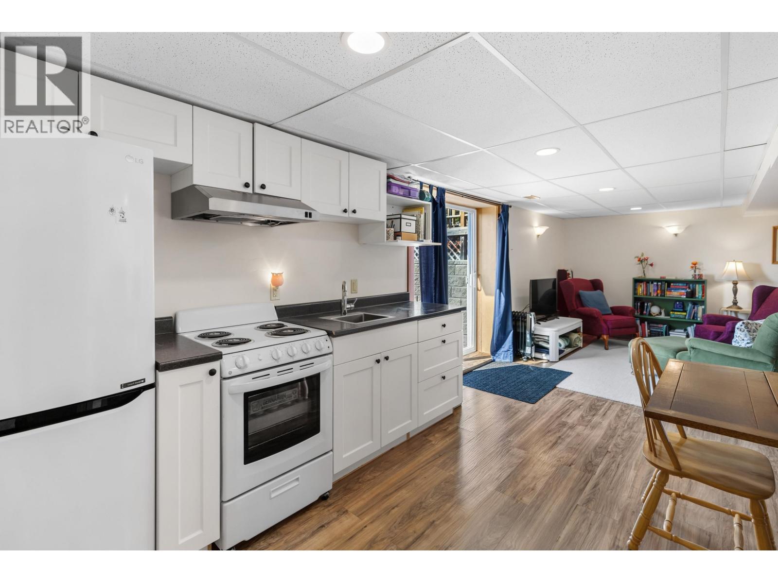 1036 Sackner Road, Vanderhoof, BC - Indoor Photo Showing Kitchen