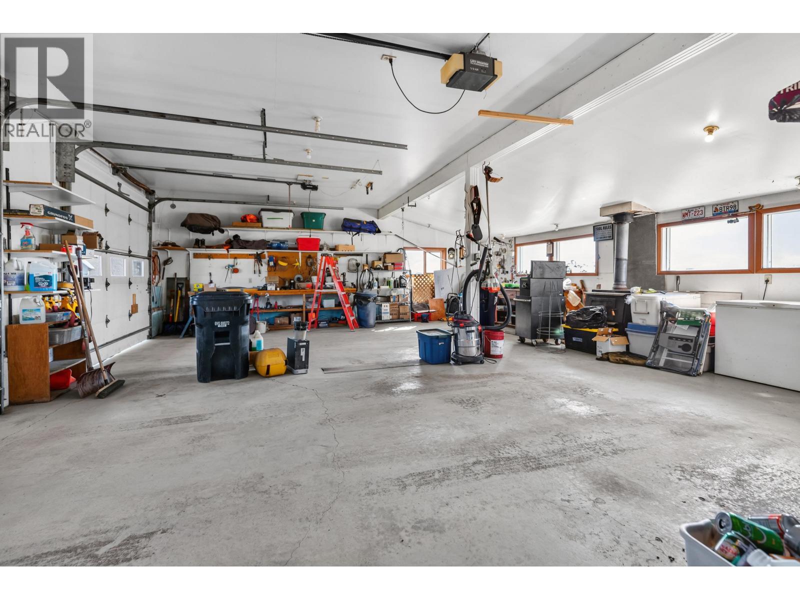 1036 Sackner Road, Vanderhoof, BC - Indoor Photo Showing Garage