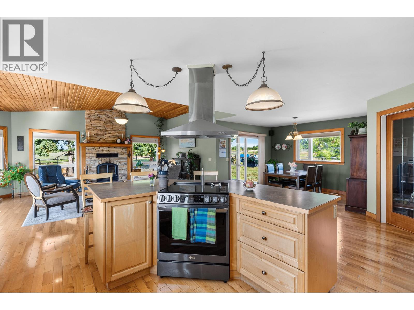 1036 Sackner Road, Vanderhoof, BC - Indoor With Fireplace