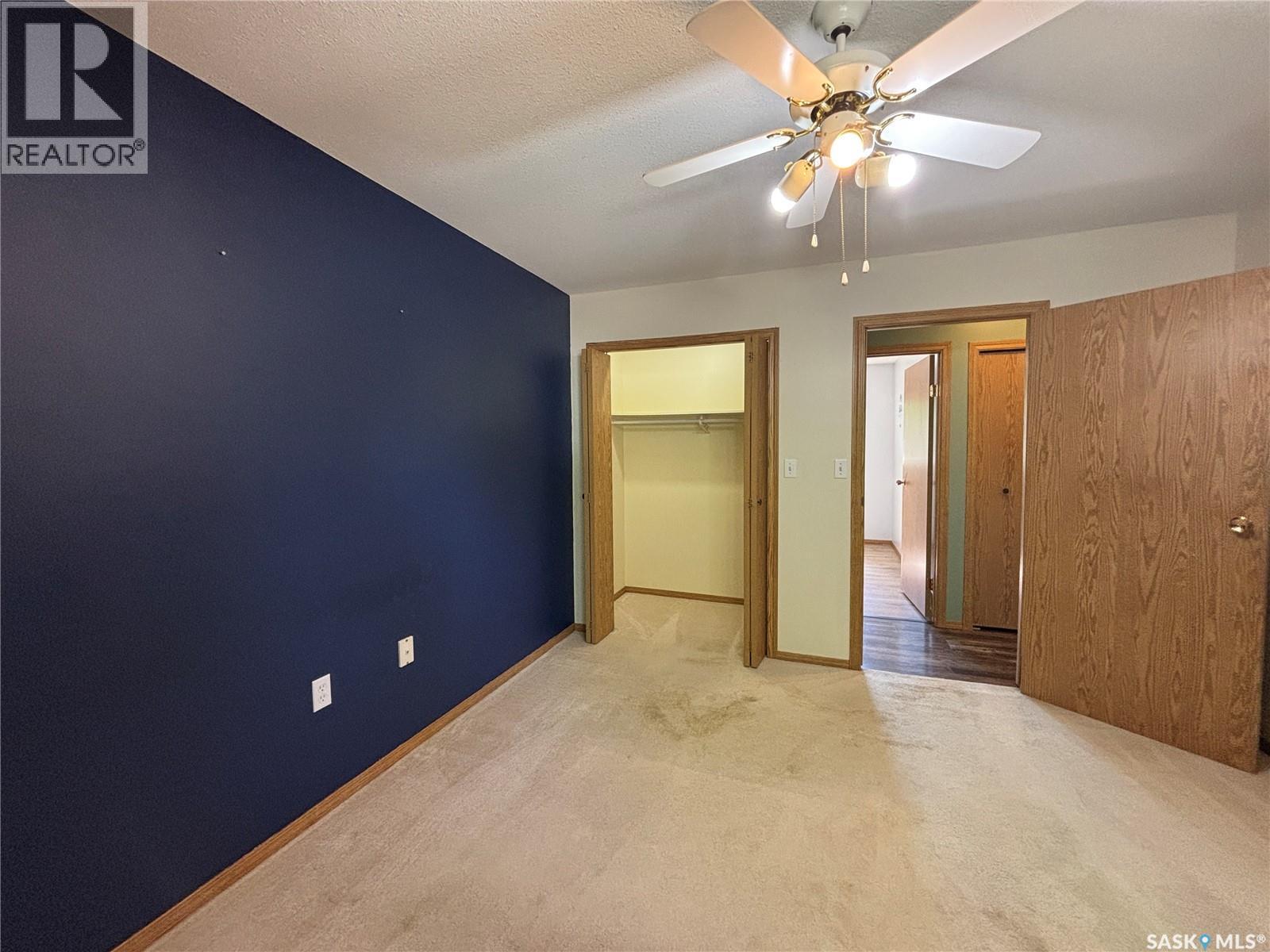 208 Herbert Street, Maple Creek, SK - Indoor Photo Showing Other Room