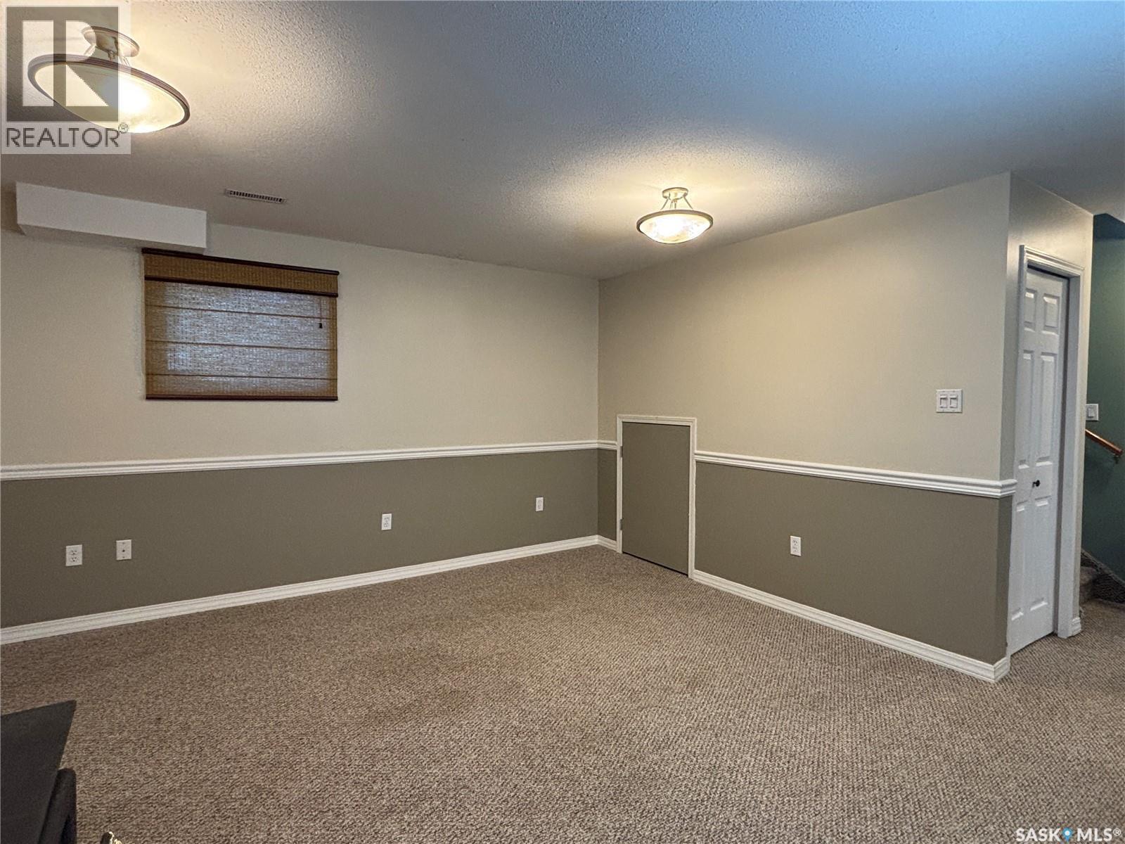 208 Herbert Street, Maple Creek, SK - Indoor Photo Showing Other Room