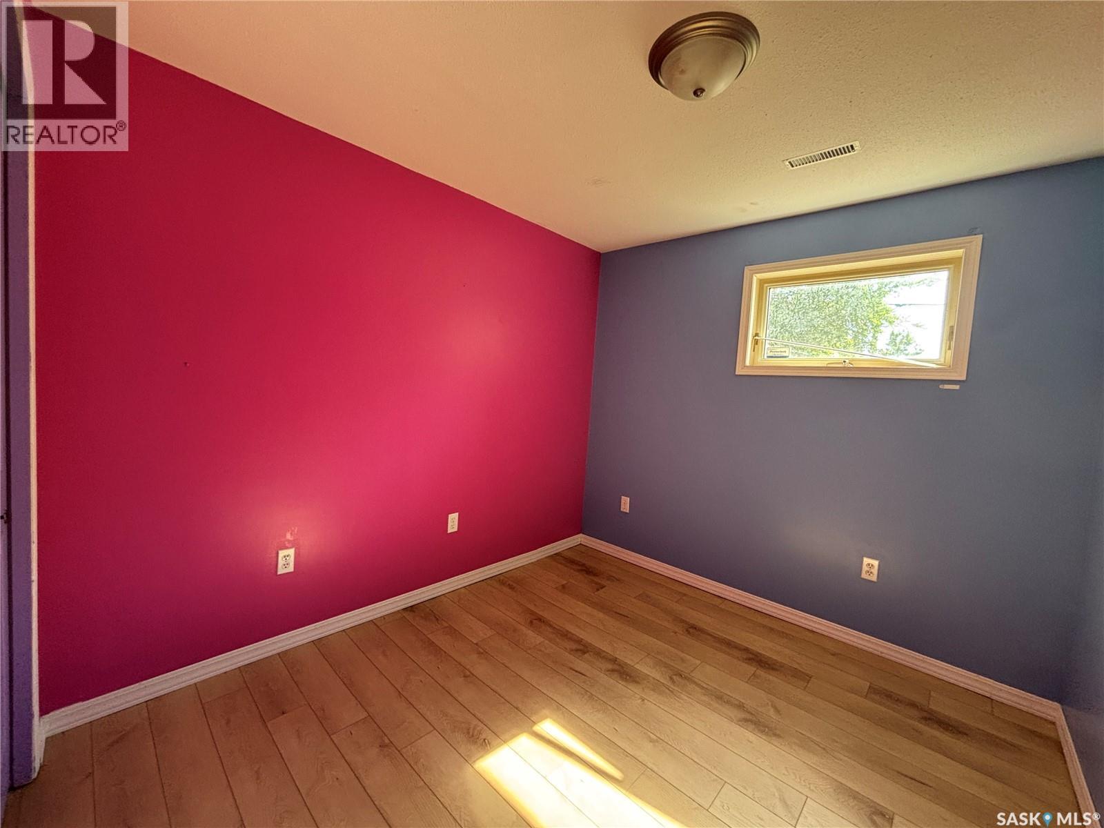 208 Herbert Street, Maple Creek, SK - Indoor Photo Showing Other Room