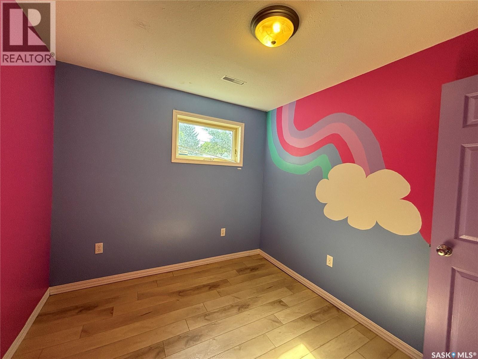208 Herbert Street, Maple Creek, SK - Indoor Photo Showing Other Room