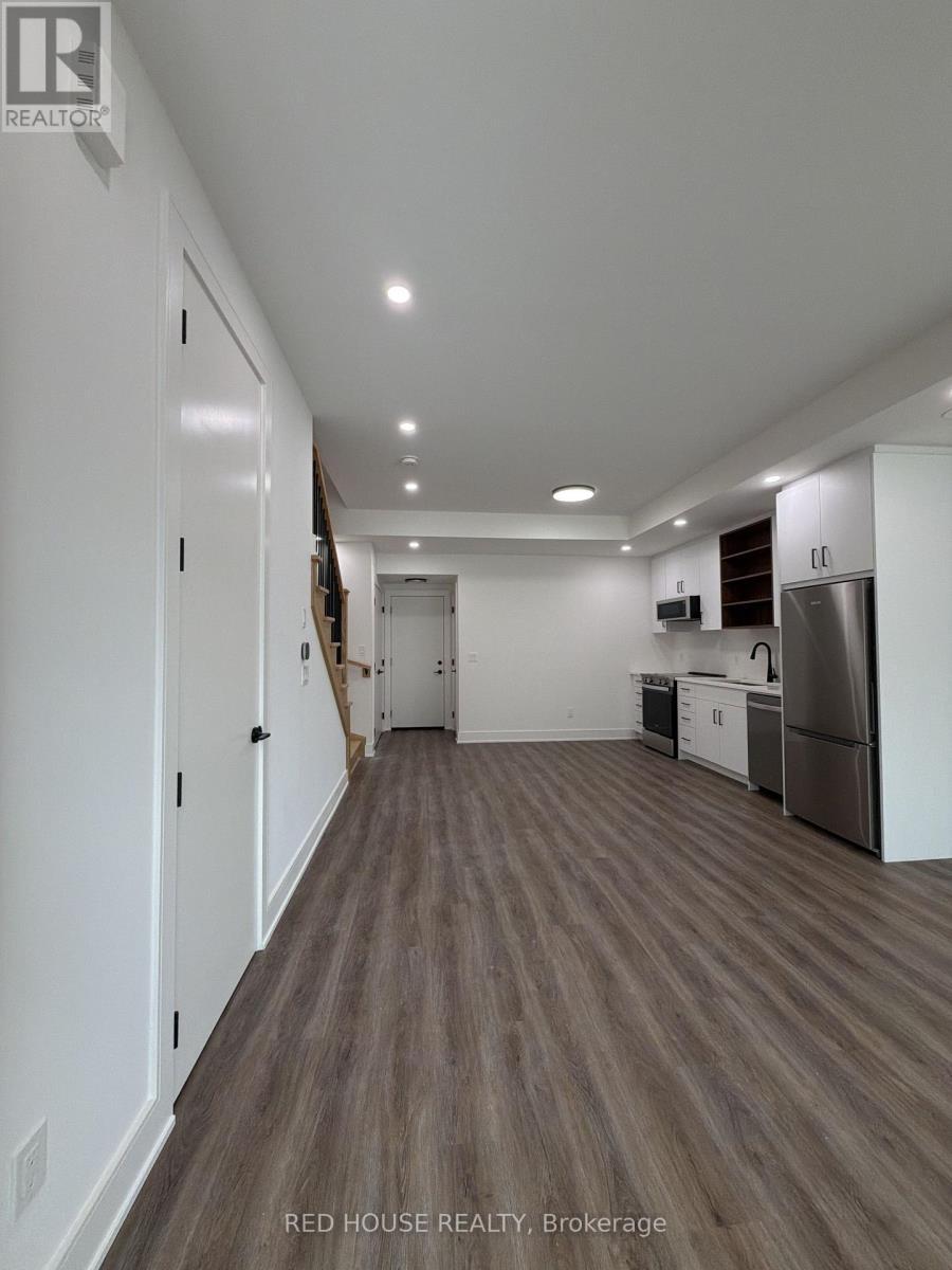 171 Everett Common, St. Catharines, ON - Indoor
