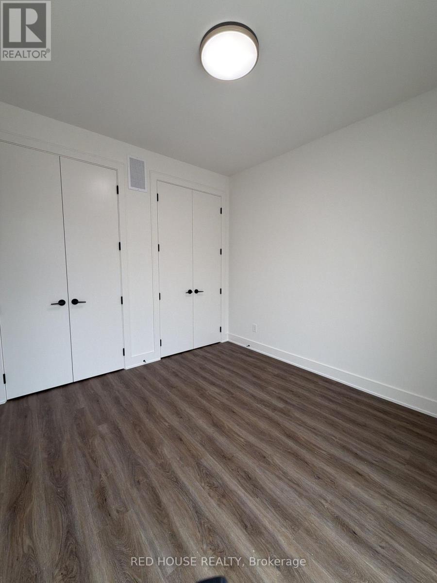 171 Everett Common, St. Catharines, ON - Indoor Photo Showing Other Room