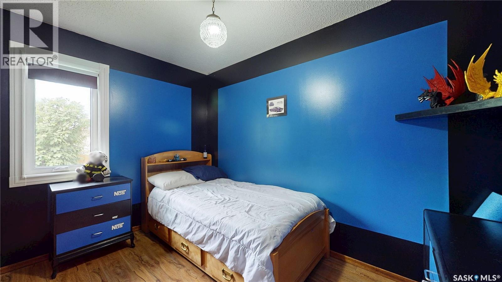1358 Lakewood Crescent N, Regina, SK - Indoor Photo Showing Bedroom