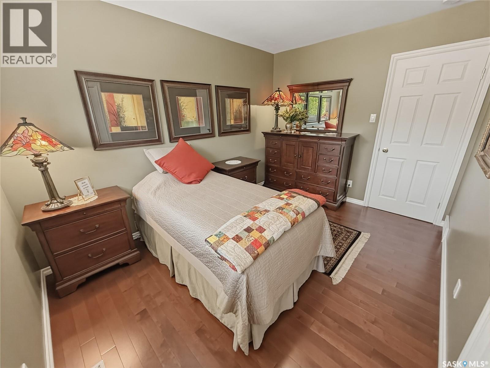 1165 North Hill Drive, Swift Current, SK - Indoor Photo Showing Bedroom