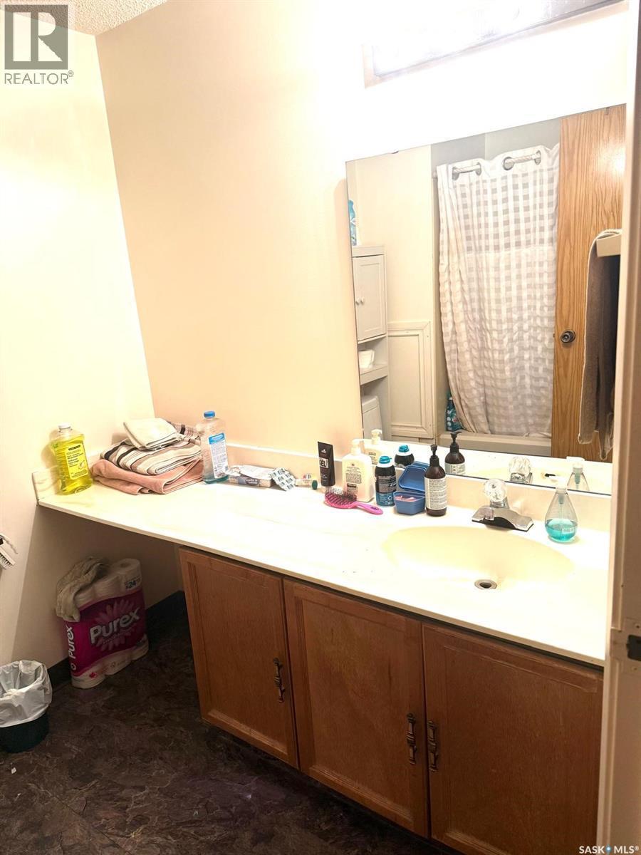 404 2125 Osler Street, Regina, SK - Indoor Photo Showing Bathroom
