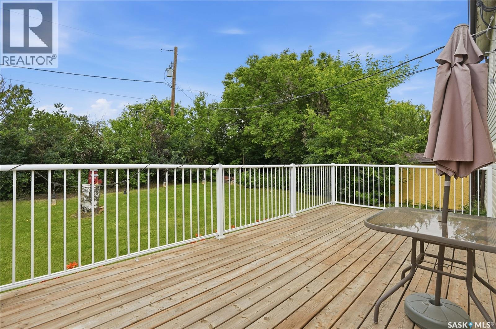 300 Main Street, Dysart, SK - Outdoor With Deck Patio Veranda
