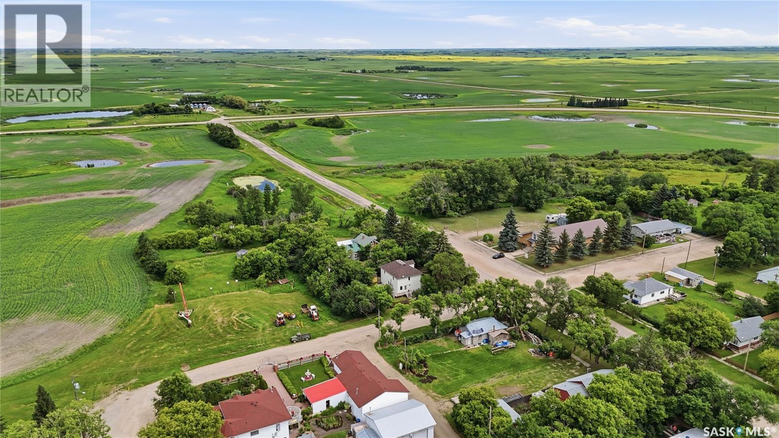 300 Main Street, Dysart, SK - Outdoor With View