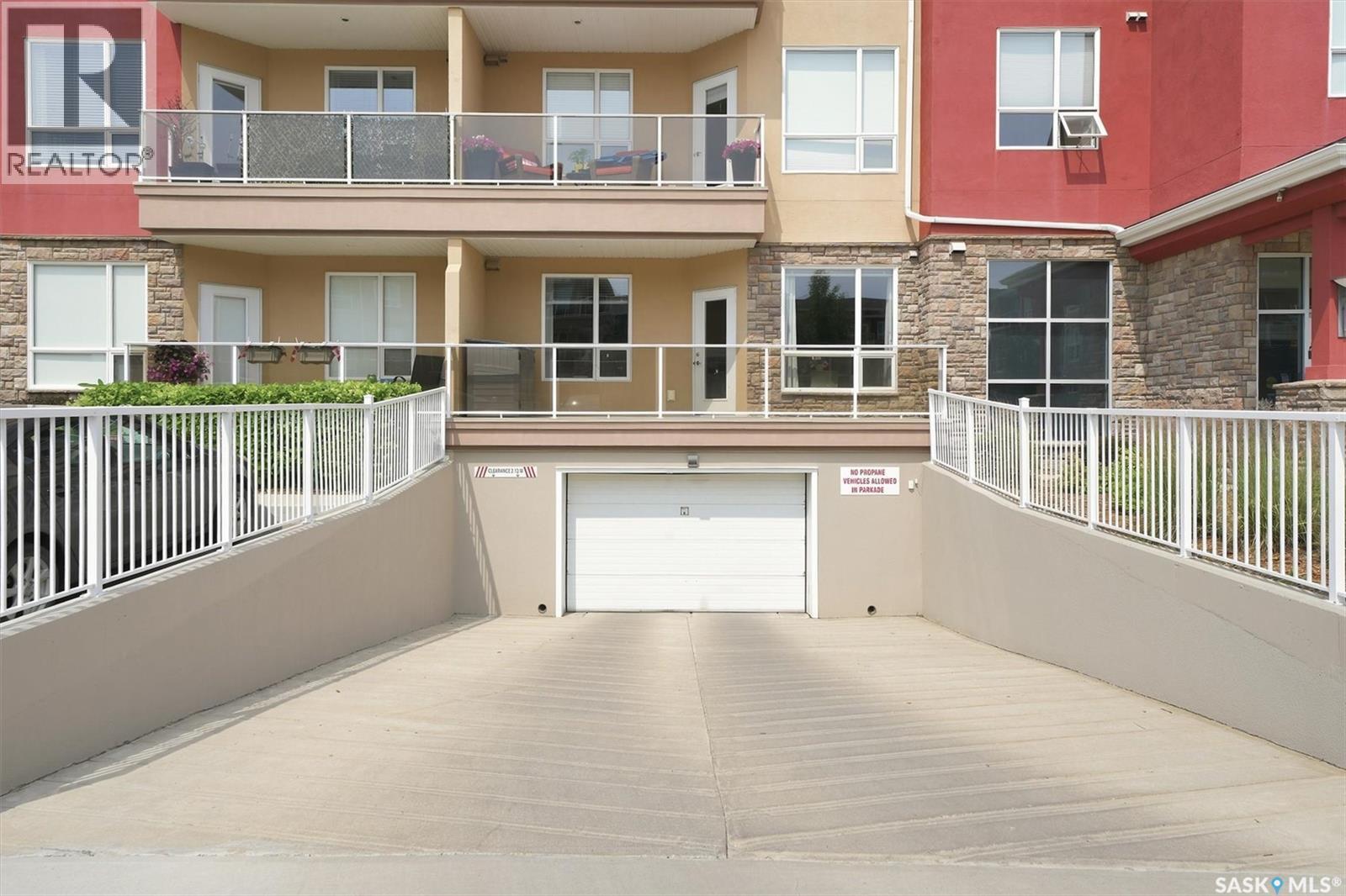 210 1015 Moss Avenue, Saskatoon, SK - Outdoor With Balcony With Exterior