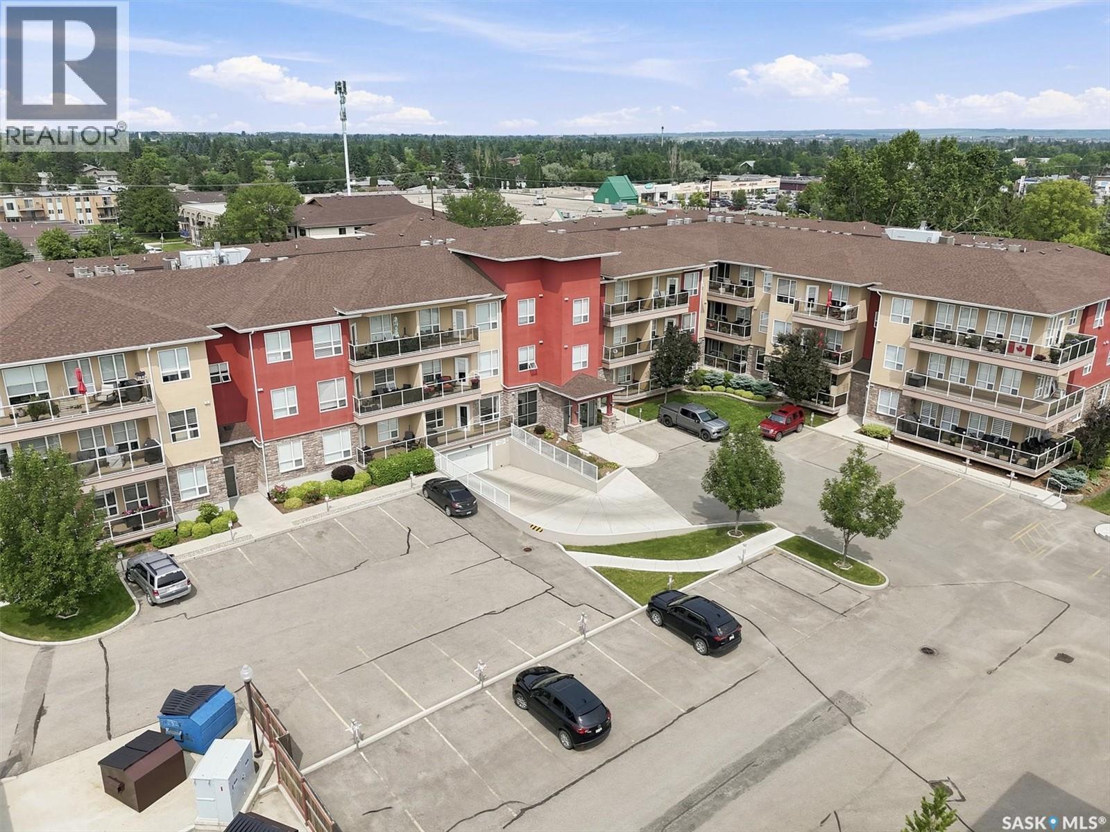 210 1015 Moss Avenue, Saskatoon, SK - Outdoor With Balcony