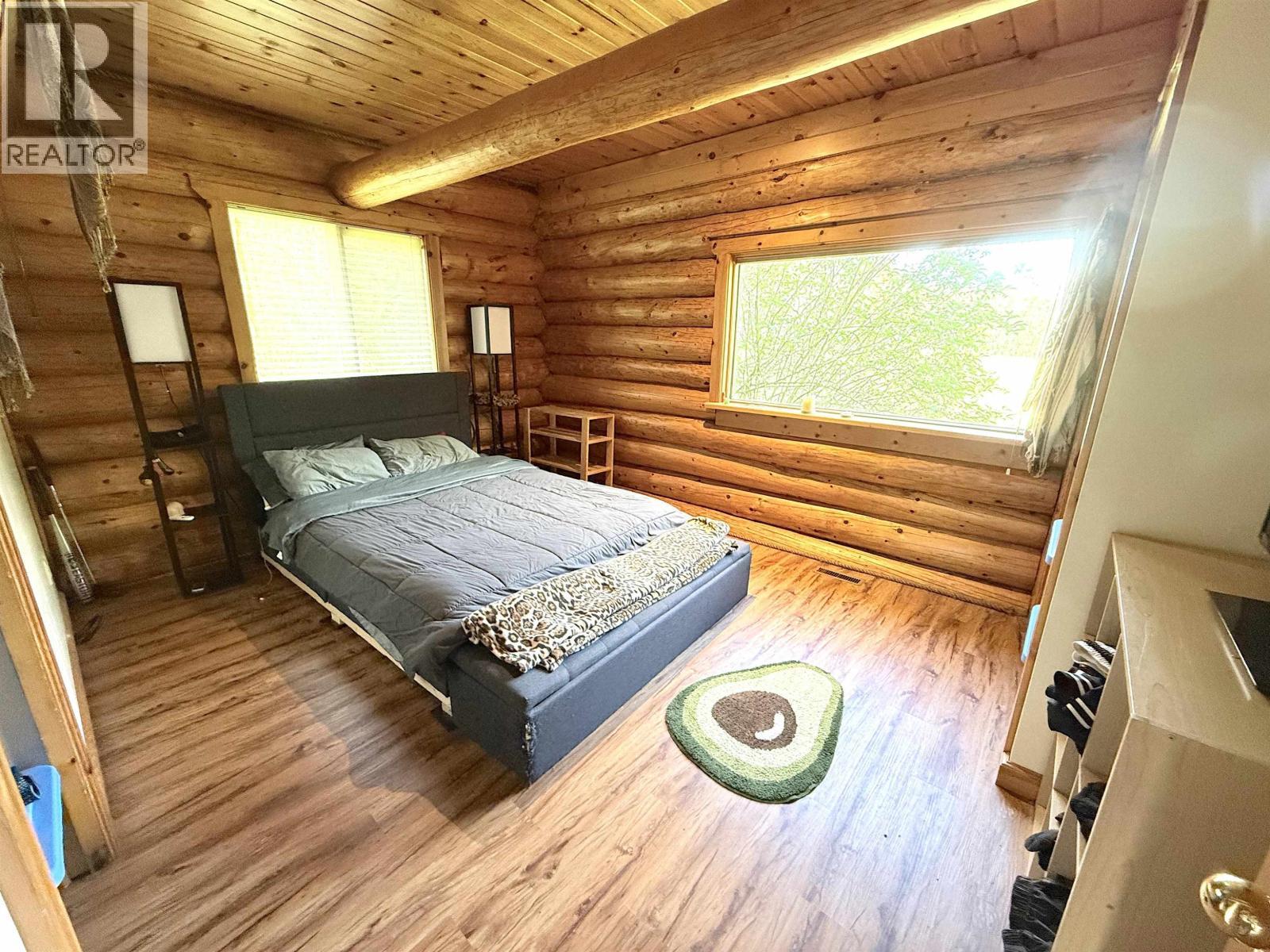 15562 287 Road, Fort St. John, BC - Indoor Photo Showing Bedroom
