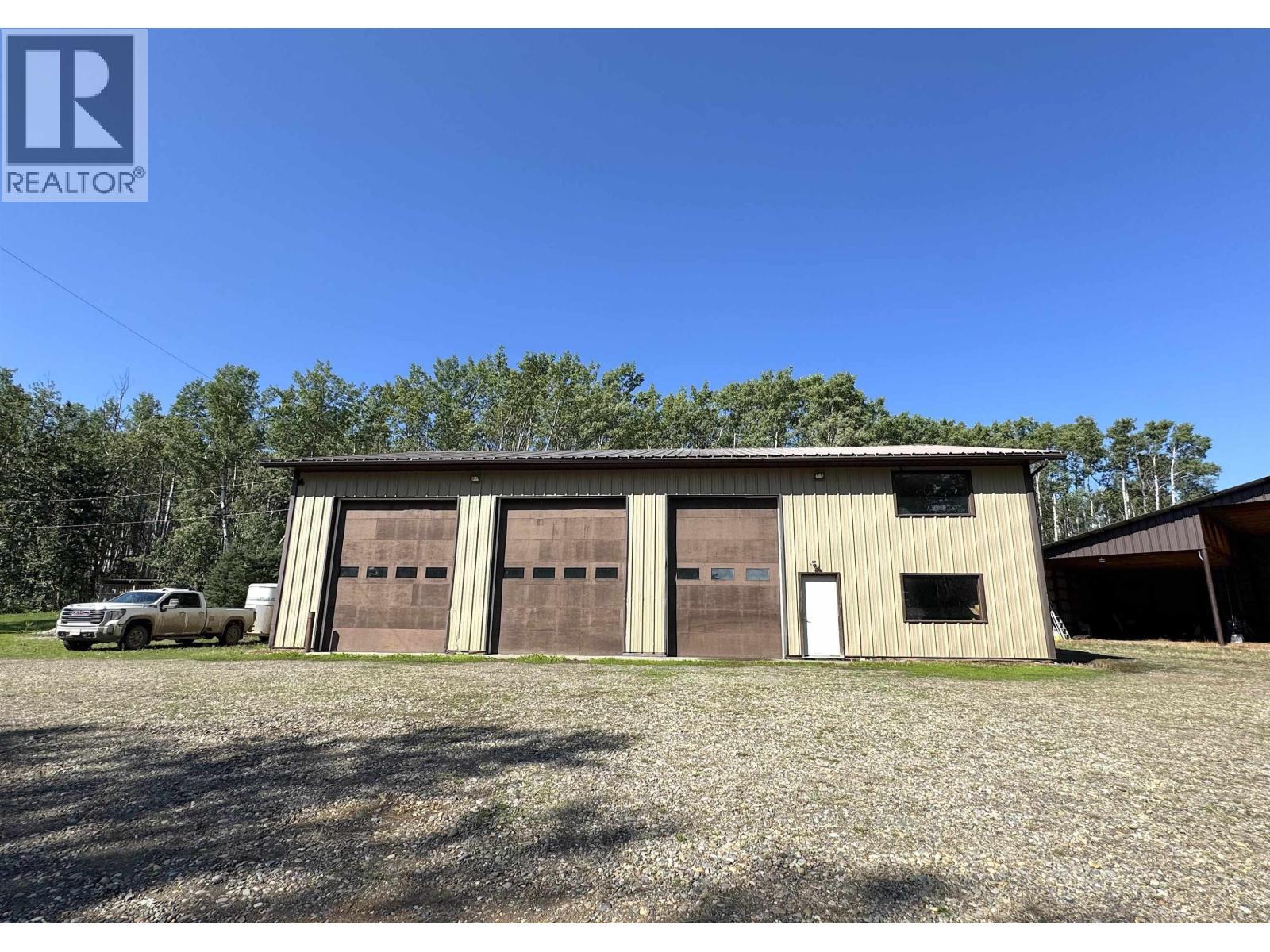 15562 287 Road, Fort St. John, BC - Outdoor