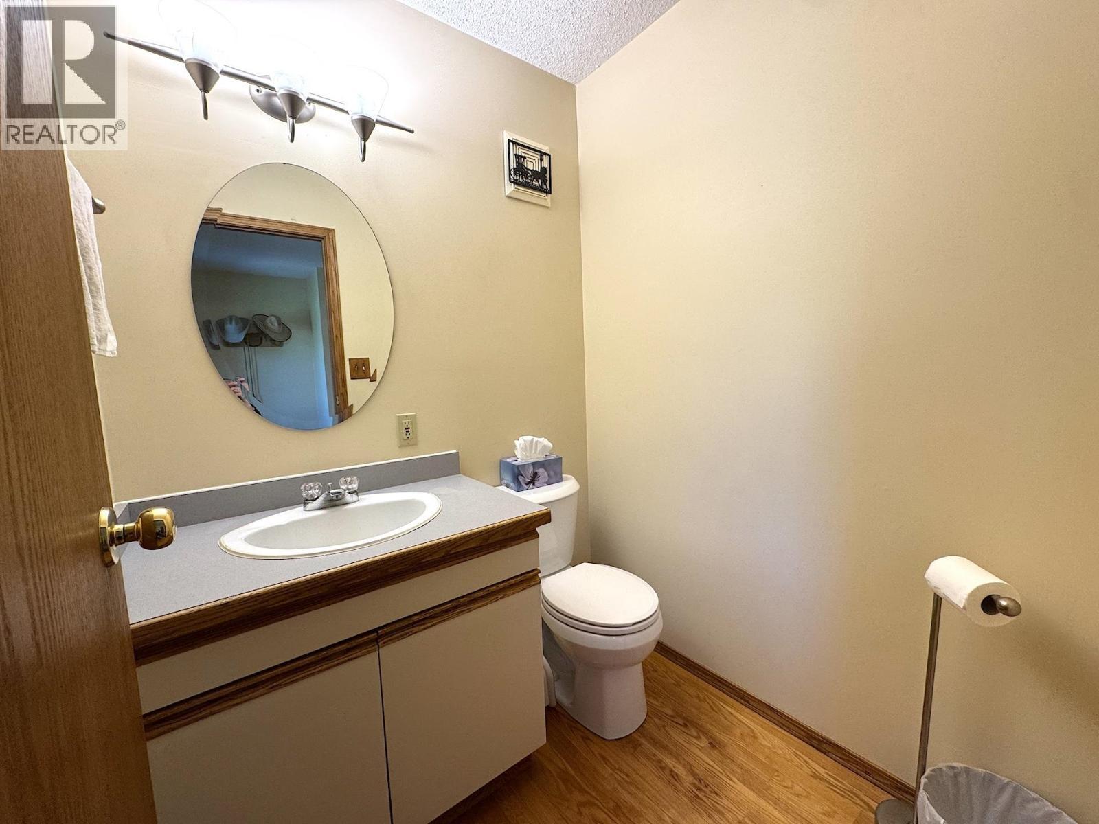 15562 287 Road, Fort St. John, BC - Indoor Photo Showing Bathroom