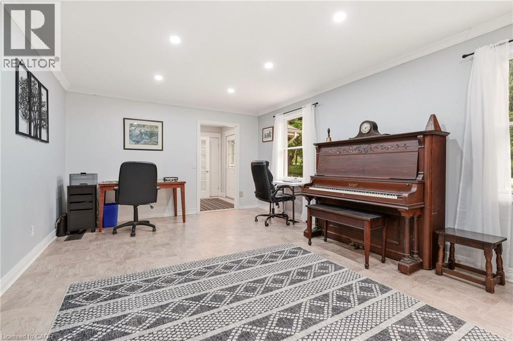 318 10Th Concession Road E, Freelton, ON - Indoor