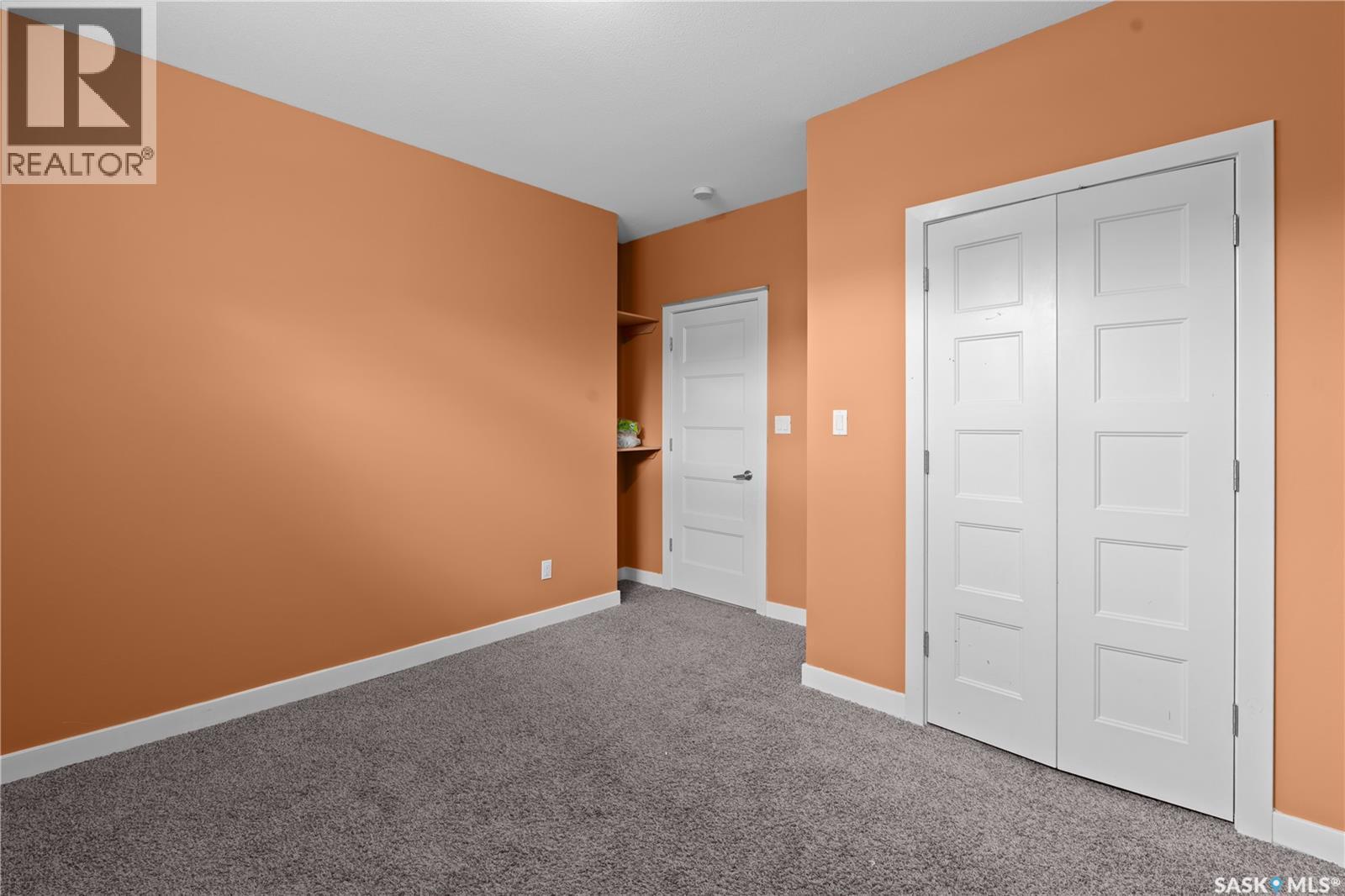 526 Maple Crescent, Warman, SK - Indoor Photo Showing Other Room