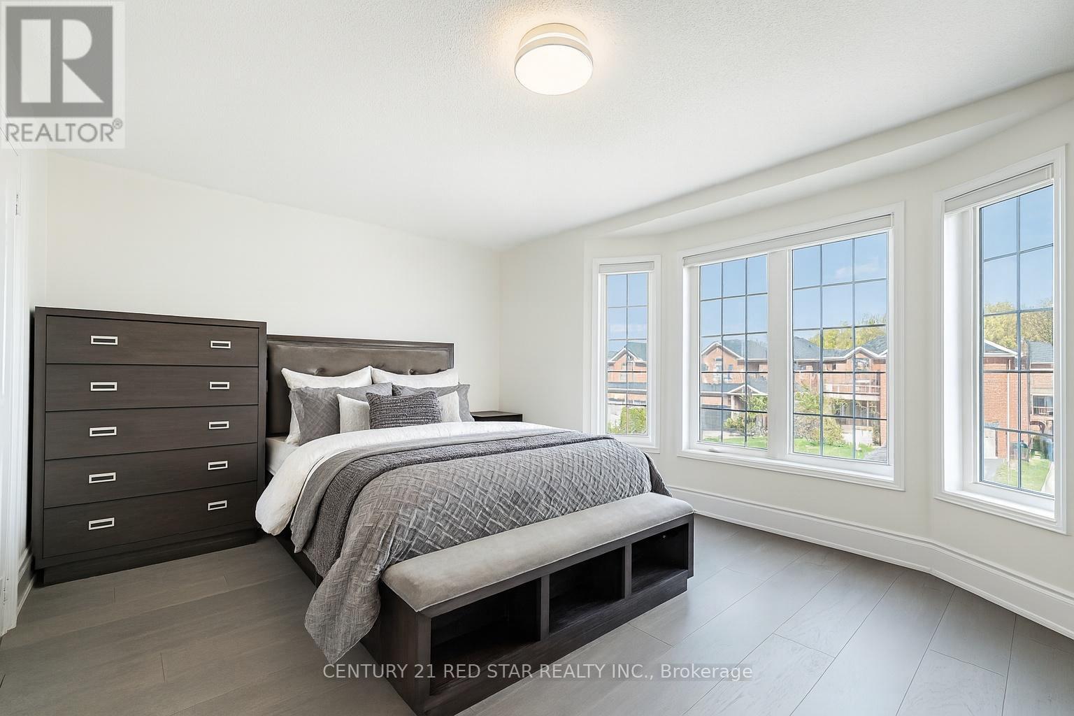 396 Derrydale Drive, Mississauga, ON - Indoor Photo Showing Bedroom