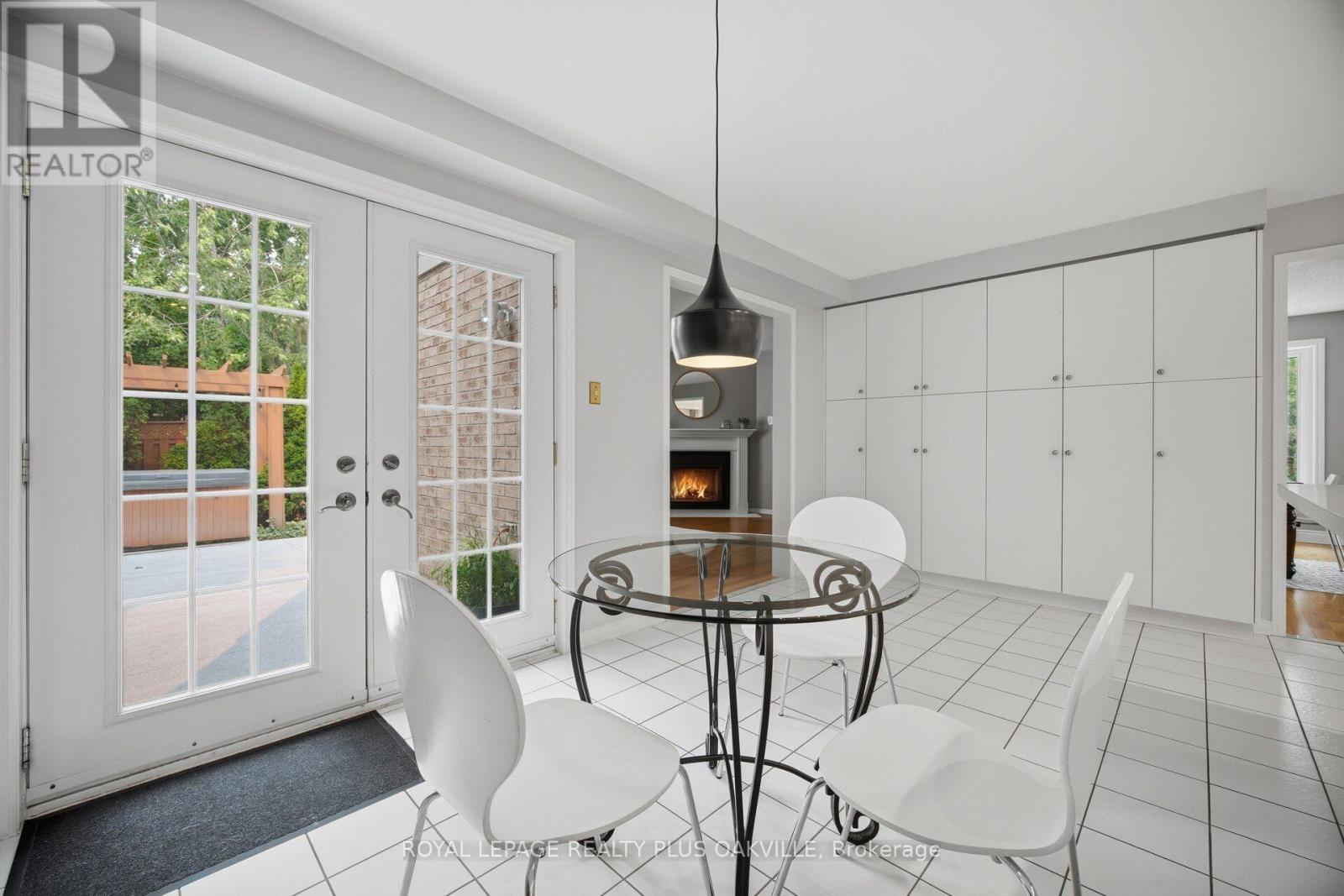 5882 Cornell Crescent, Mississauga, ON - Indoor