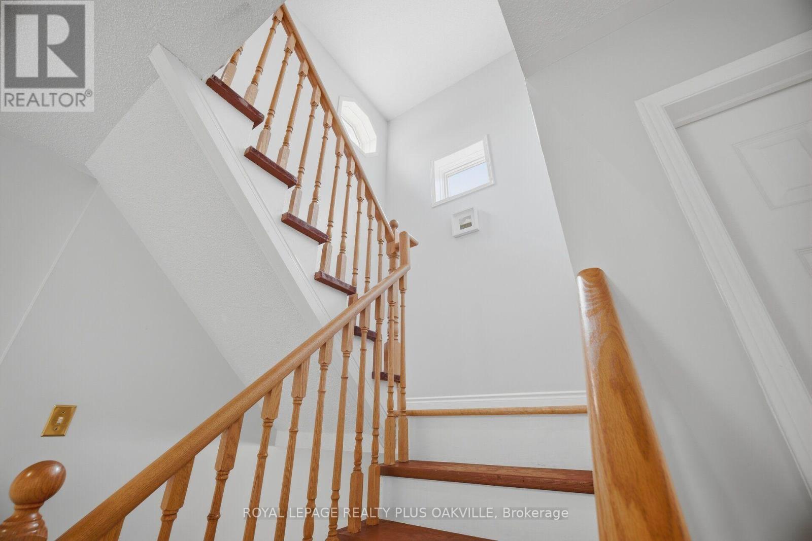 5882 Cornell Crescent, Mississauga, ON - Indoor Photo Showing Other Room