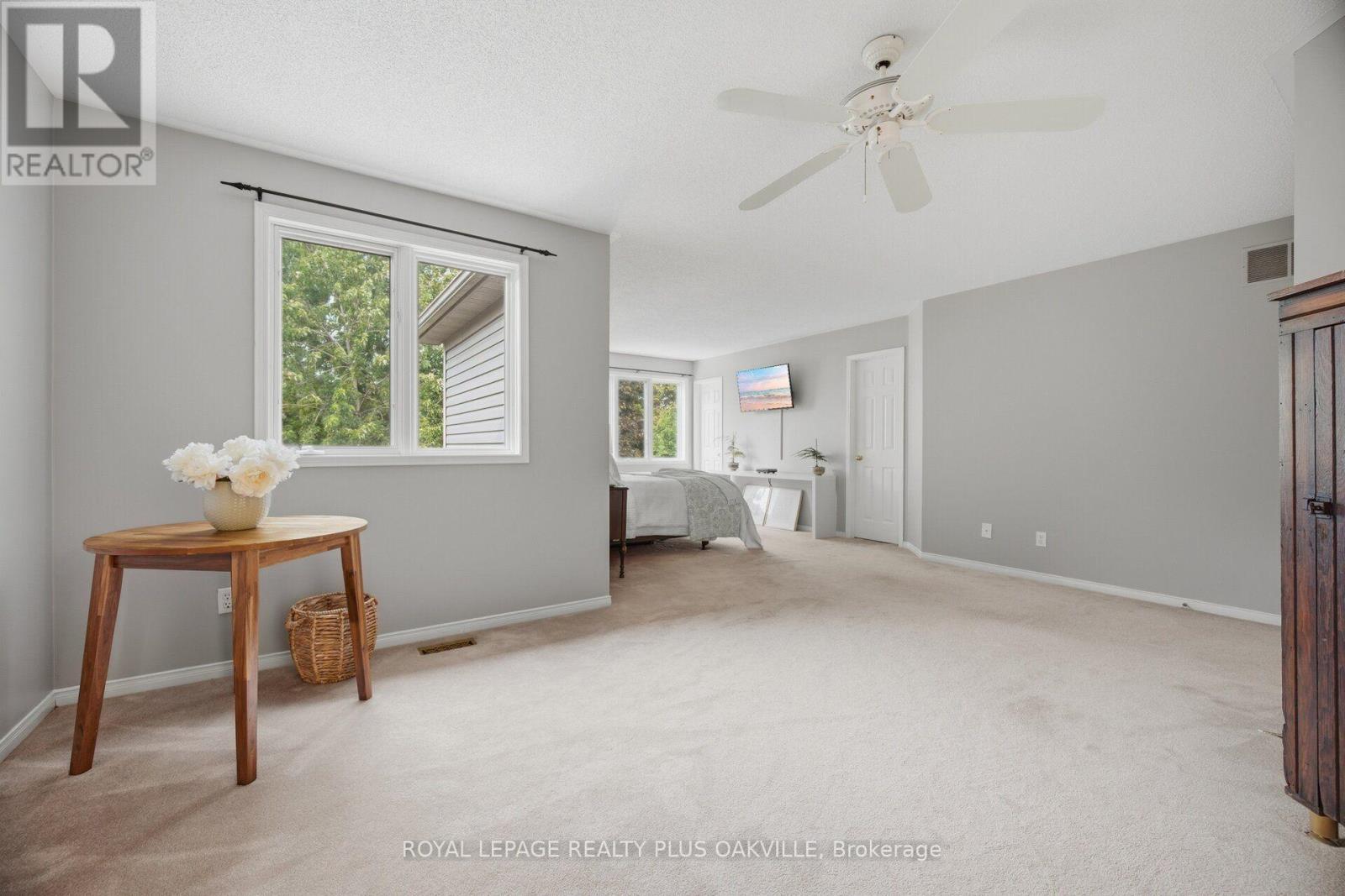 5882 Cornell Crescent, Mississauga, ON - Indoor