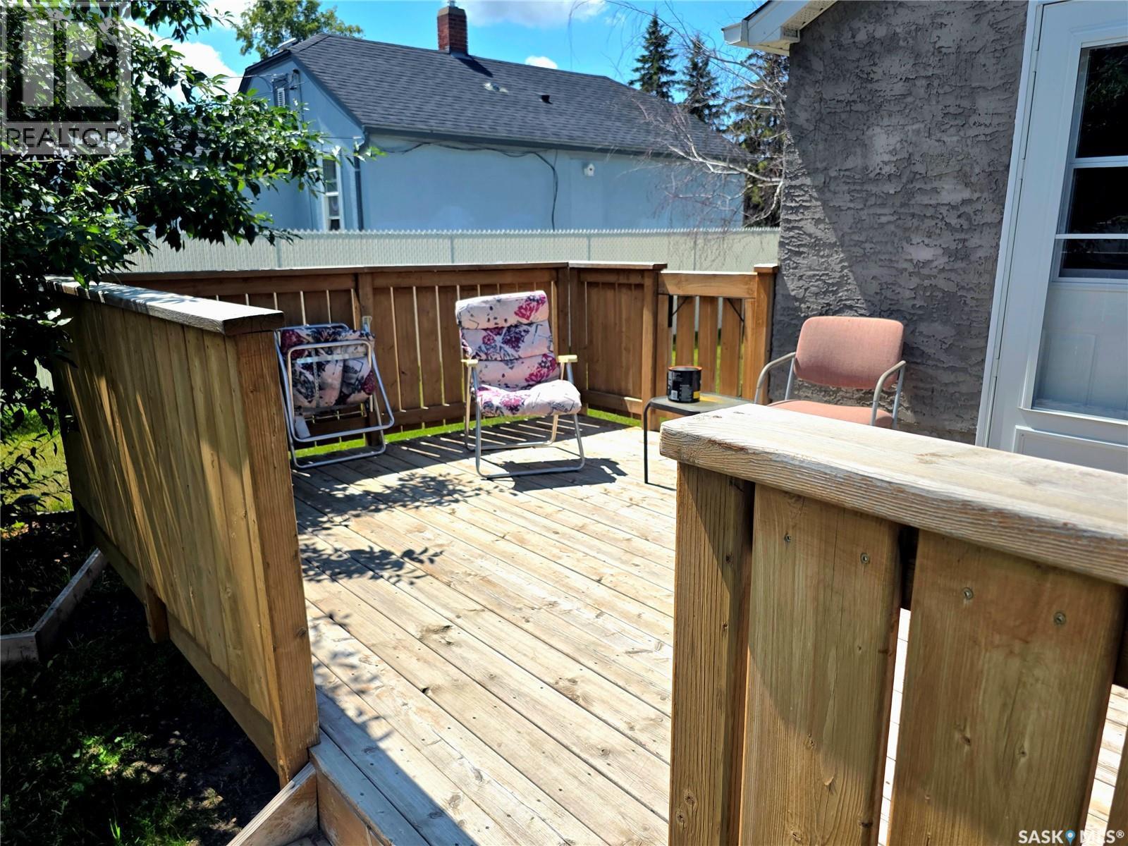 802 O Avenue S, Saskatoon, SK - Outdoor With Deck Patio Veranda