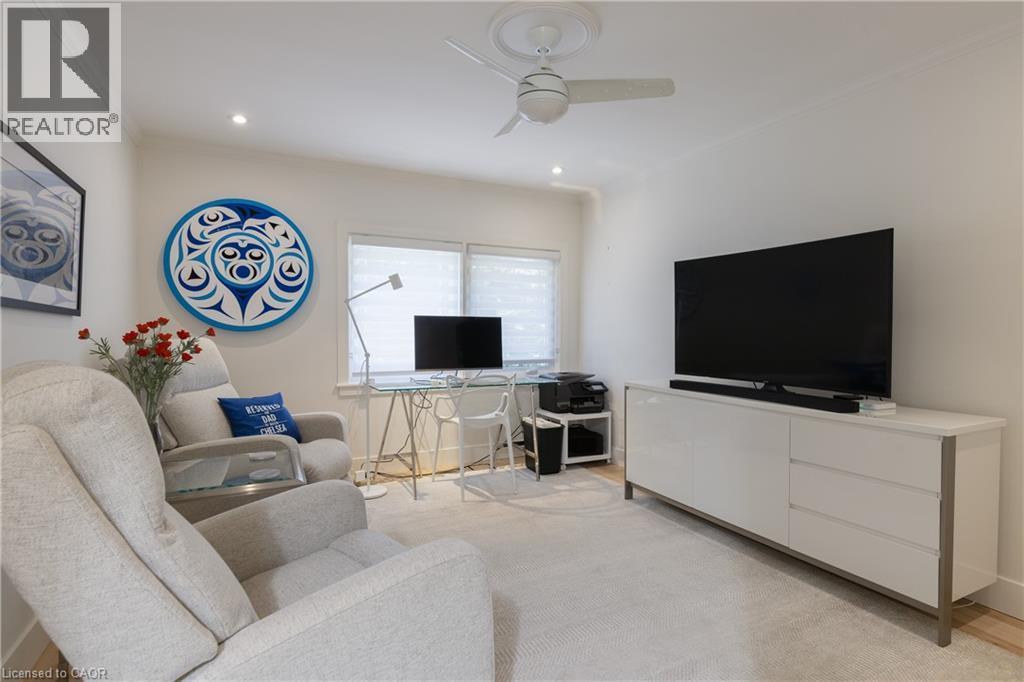 3136 Princess Boulevard, Burlington, ON - Indoor