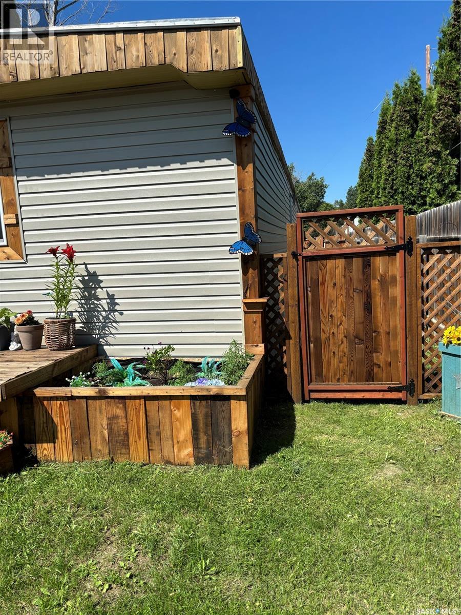C2 1455 9Th Avenue Ne, Moose Jaw, SK