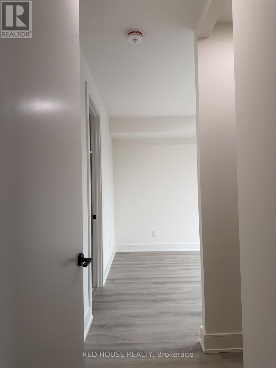 157 Everett Common, St. Catharines, ON - Indoor Photo Showing Other Room