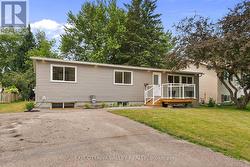 5 SELKIRK STREET Petawawa, ON K8H 1N8