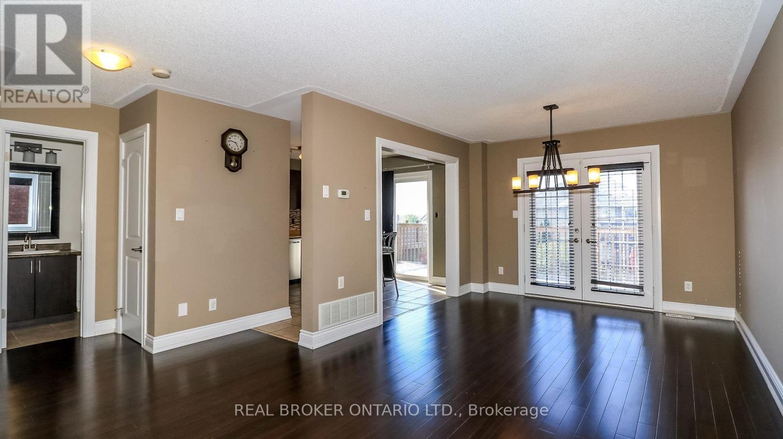 2202 Batters Loop, Innisfil, ON - Indoor Photo Showing Other Room