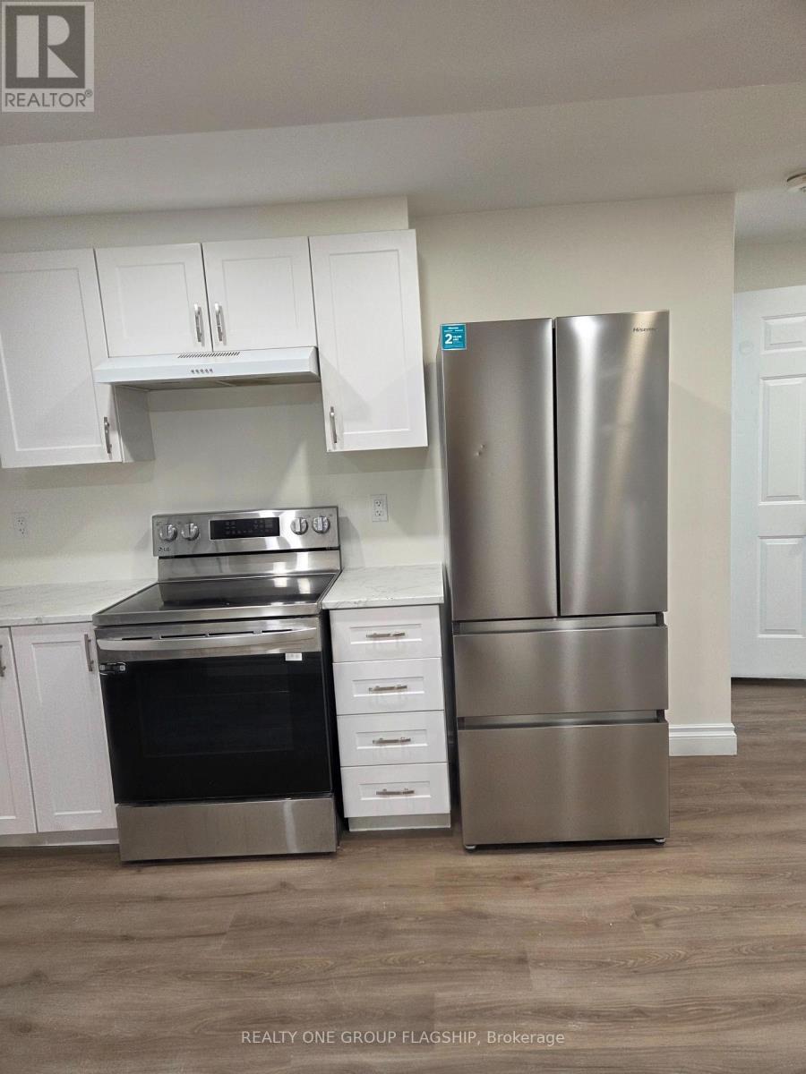 904 Copper Leaf Crescent, Kitchener, ON