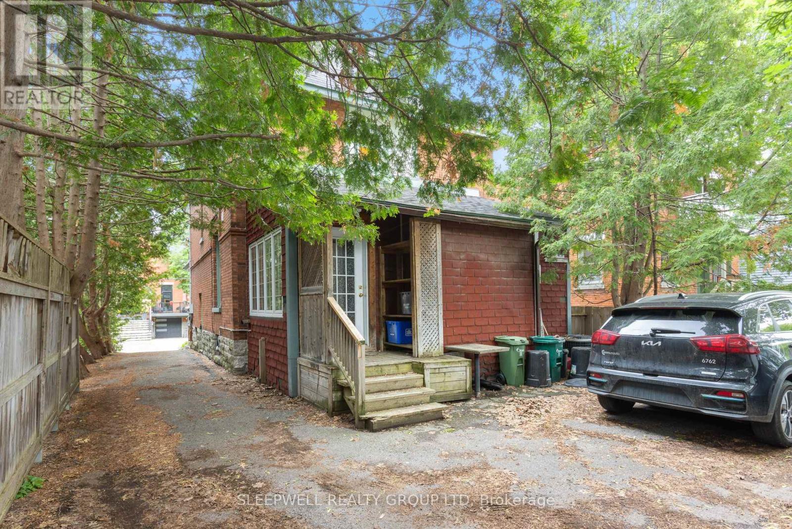 80 Fourth Avenue, Ottawa, ON - Outdoor