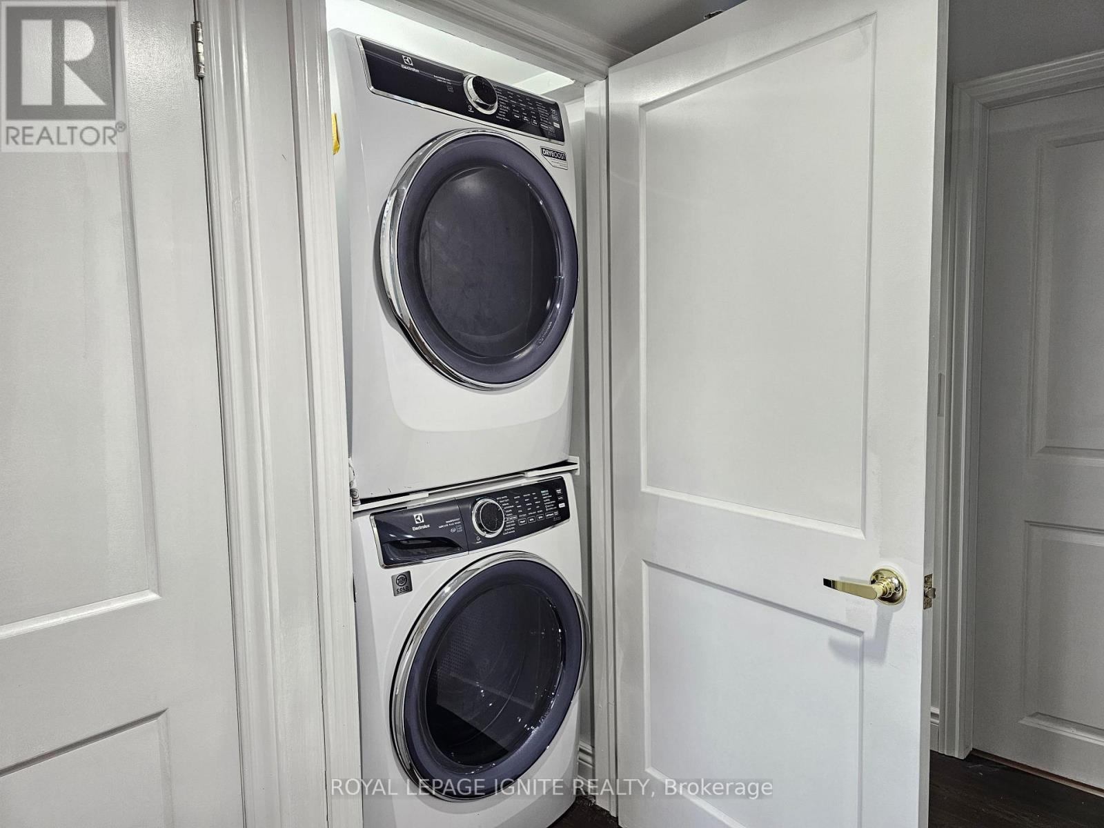 Basement - 1 Goderich Drive, Brampton, ON - Indoor Photo Showing Laundry Room