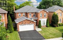 368 RIVER OAKS BOULEVARD W Oakville, ON L6H 5E7