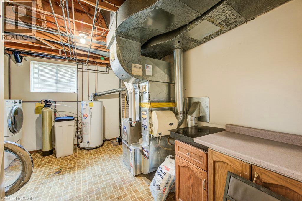 109 White Oak Place, Waterloo, ON - Indoor Photo Showing Basement