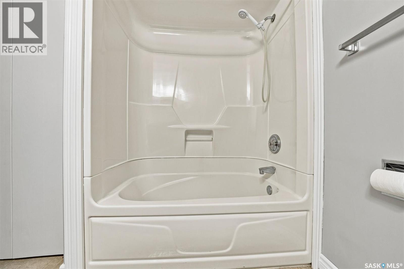 144 Sylvite Crescent, Allan, SK - Indoor Photo Showing Bathroom