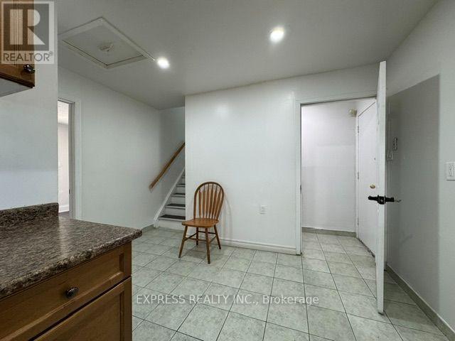 220 John Tabor Trail, Toronto, ON - Indoor