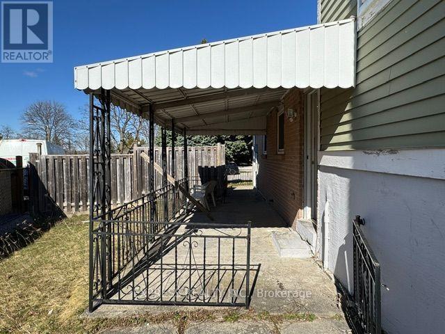 220 John Tabor Trail, Toronto, ON - Outdoor With Exterior