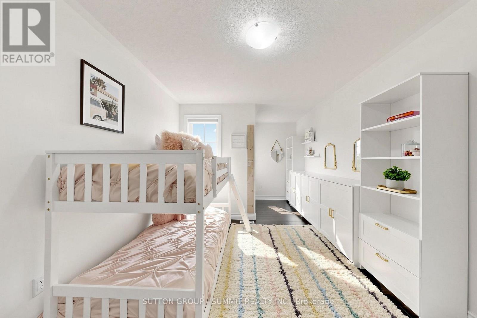 33 Kettle Valley Trail, King, ON - Indoor